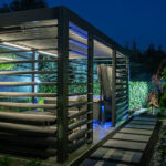 7 ideas brillantes para iluminar tu jardín y crear un ambiente mágico