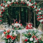 Arco de flores blanco con rojo para jardín: ideas y consejos para embellecer tu espacio verde