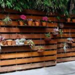 Diseño de rejas de madera para jardín: ideas y consejos para embellecer tu espacio exterior
