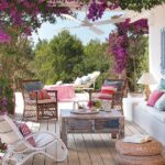 Guía completa: Cómo decorar un jardín con plantas y flores de manera espectacular